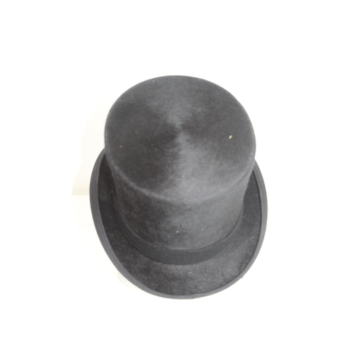 597 - VINTAGE MOSS BROS TOP HAT - SIZE 7 1/8 - 58