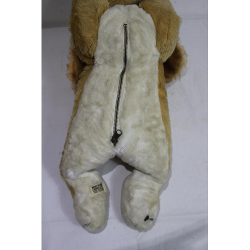 680 - VINTAGE MERRYTHOUGHT DOG PJ CASE
52CM