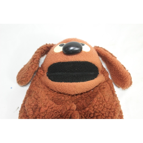 688 - VINTAGE WORLDCUP WILLY AND MUPPET ROWLF TEDDYS