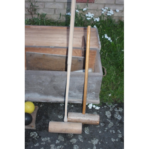 752 - VINTAGE BOXED CROQUET SET