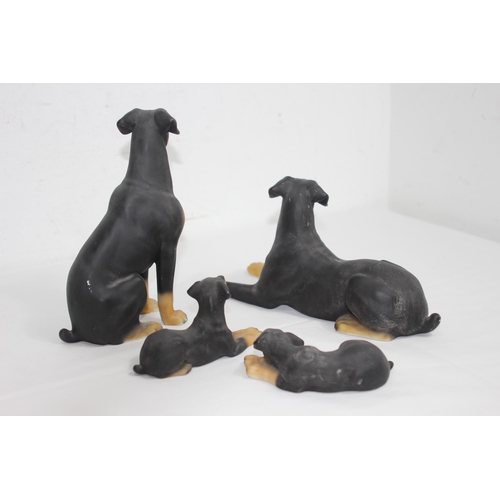 825 - 4 X DOBERMAN FIGURES 
26CM