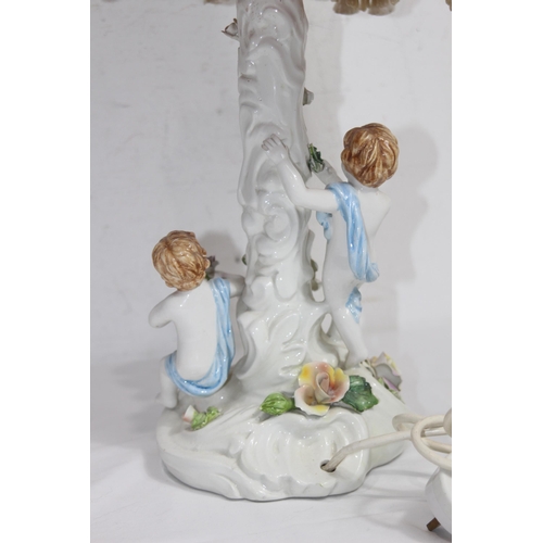 235 - CARODIMONTE FIGURE LAMP
56CM