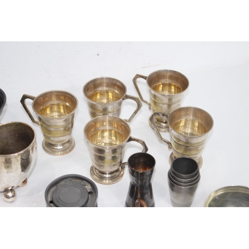 426 - QUANTITY OF PLATED WARE ETC