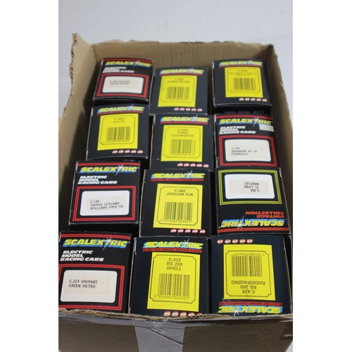 726 - QUANTITY OF EMPTY VINTAGE SCALEXTRIC BOXES