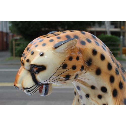 834 - LARGE VINTAGE LEOPARD FIGURE - A/F TO TAIL
66 X 62CM