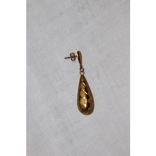 1159 - PAIR OF 9CT DROP EARRINGS