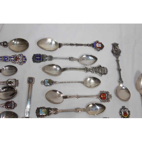 1130 - QUANTITY OF CONTINENTAL 800 SILVER SPOONS - 287G