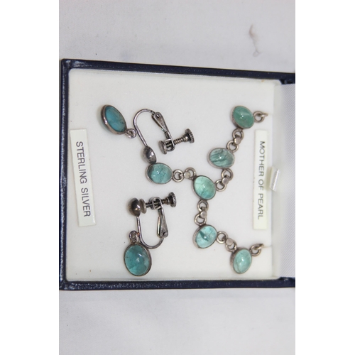 1132 - BOXED SILVER NECKLACE AND EARRINGS SET