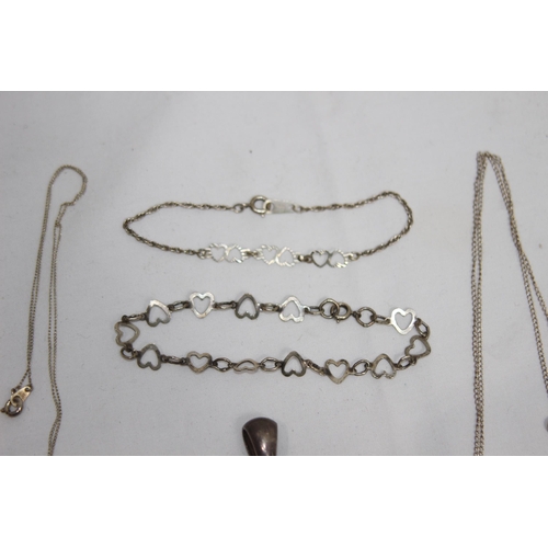 1134 - QUANTITY OF SILVER JEWELLERY