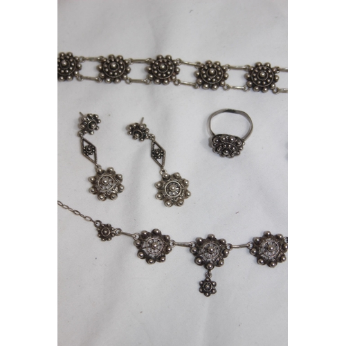 1136 - QUANTITY OF SILVER AND MARCASITE JEWELLERY