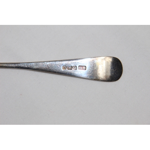 1151 - CASED SILVER PUSHER AND SPOON - SHEFFIELD 1909