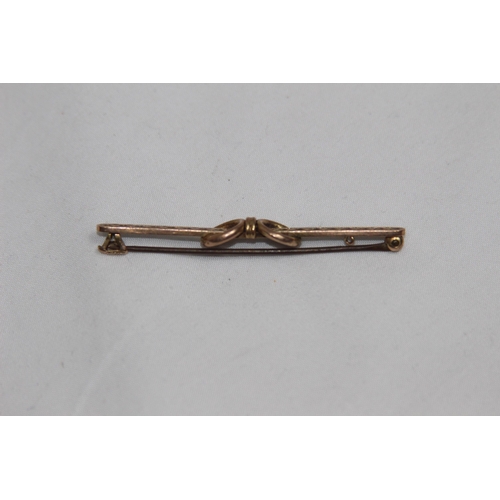 1223 - 9CT GOLD PIN - 2.25G