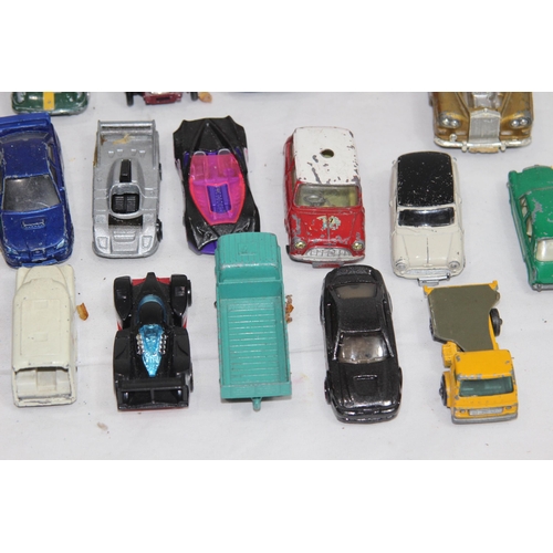 743 - QUANTITY OF DIECAST VEHICLES