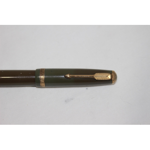 901 - PARKER DUOFOLD 14CT GOLD NIB FOUNTAIN PEN