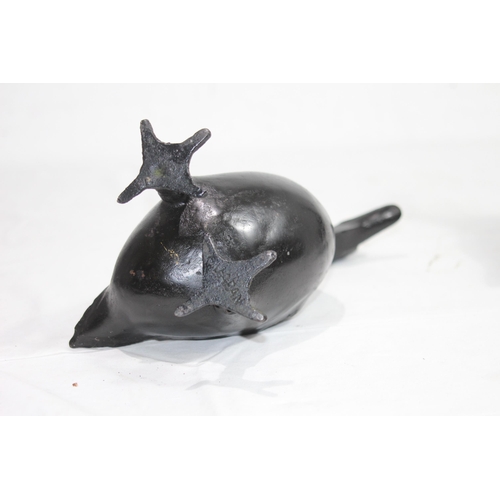 920 - PAIR OF JAPANESE BRONZED DUCKS 
29CM