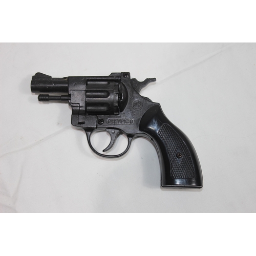 921 - VINTAGE OLYMPIC STARTING PISTOL