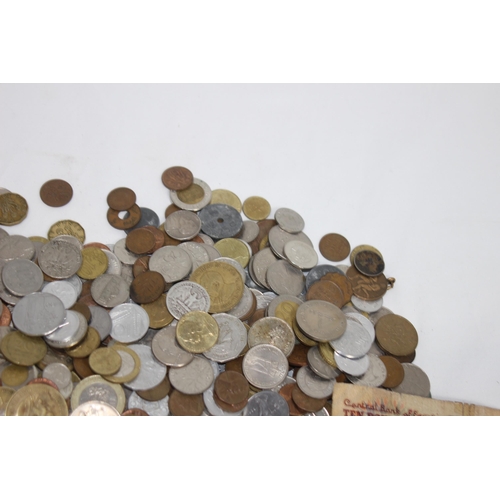 967 - LARGE QUANTITY OF VARIOUS COINS