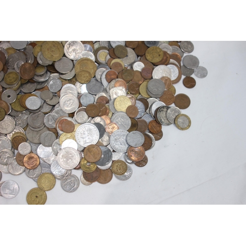 967 - LARGE QUANTITY OF VARIOUS COINS