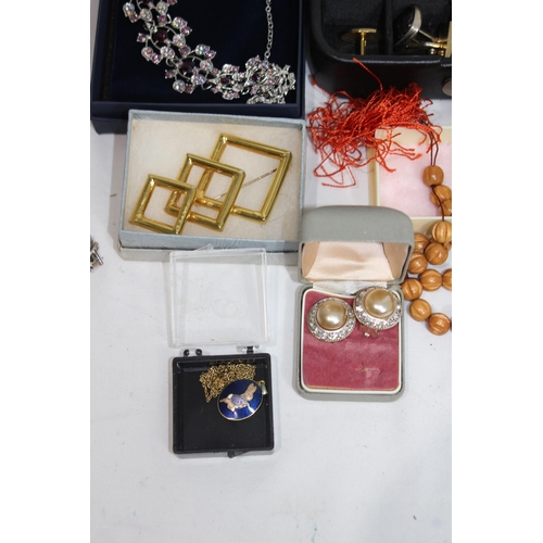 654 - QUANTITY OF BOXED COSTUME JEWELLERY