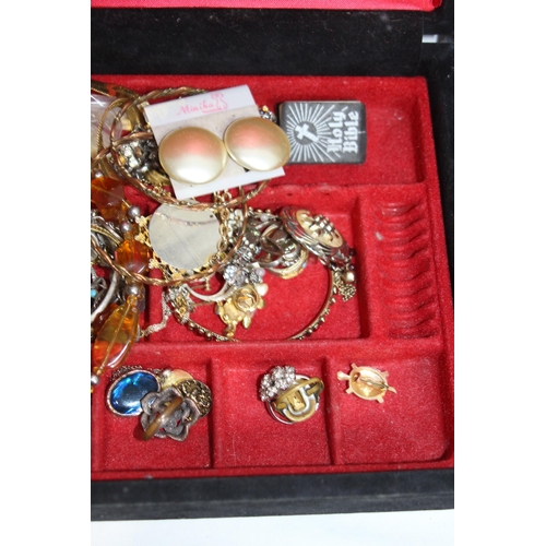 657 - 2 X JEWELLERY BOXES OF COSTUME JEWELLERY