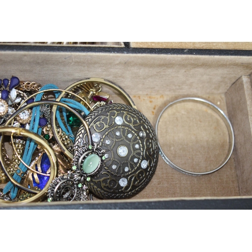 657 - 2 X JEWELLERY BOXES OF COSTUME JEWELLERY