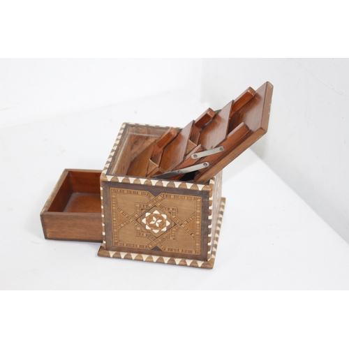 661 - INLAID CIGAR BOX - HANDLE MISSING 
13 X 11CM