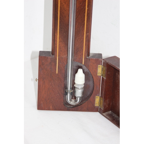 667 - VINTAGE RUSSELL NORWICH BAROMETER
97CM