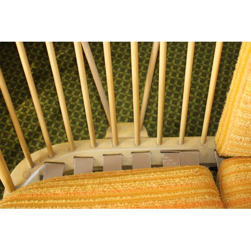 84A - RETRO ERCOL SOFA
176 X 82 X 73CM