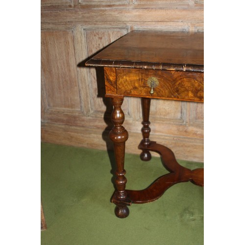 5 - EDWARDIAN TABLE
91 x 60 x 74cm