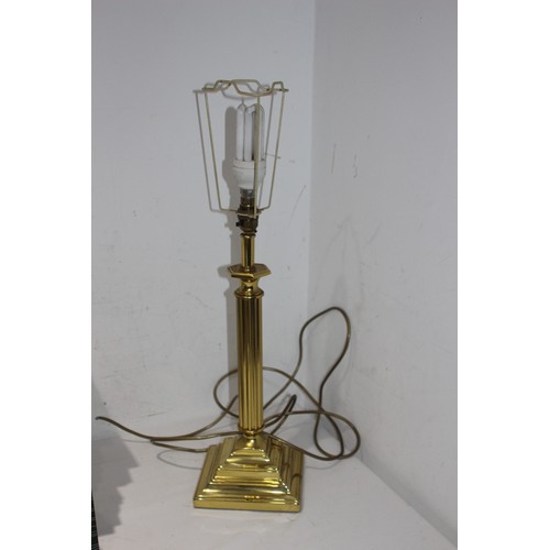 215A - VINTAGE BRASS COLUMN LAMP
66CM