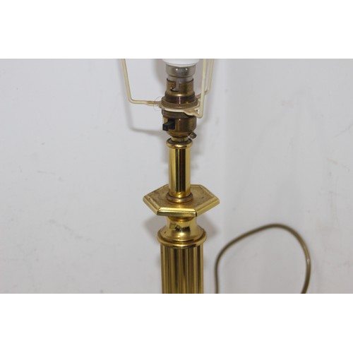 215A - VINTAGE BRASS COLUMN LAMP
66CM