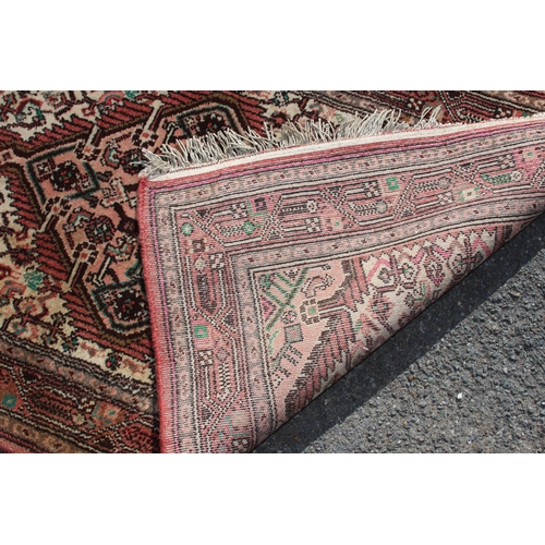 218 - VINTAGE EASTERN RUG
140 X 76CM