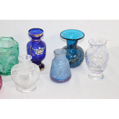 230 - QUANTITY OF SMALL COLOURED ART GLASS VASES 
13CM