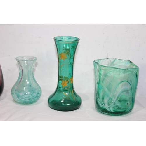 230 - QUANTITY OF SMALL COLOURED ART GLASS VASES 
13CM