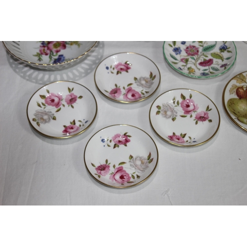 244 - QUANTITY OF GOOD MISCELLANEOUS CHINA INCLUDING AYNSLEY AND COALPORT 
23CM