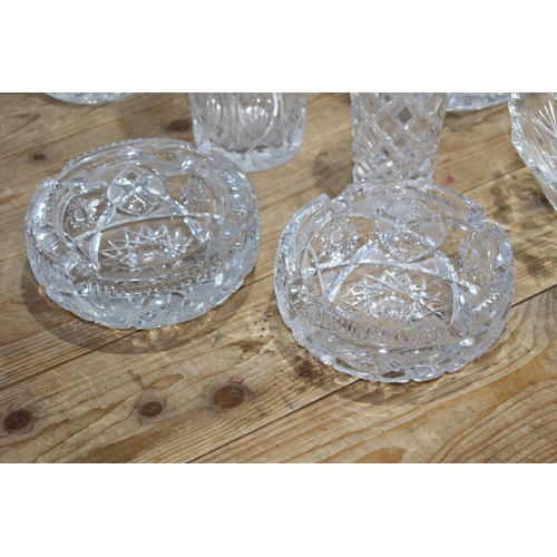 246 - LARGE QUANTITY OF CUT GLASS DECANTERS, BOWLS, JUGS ETC 
40CM