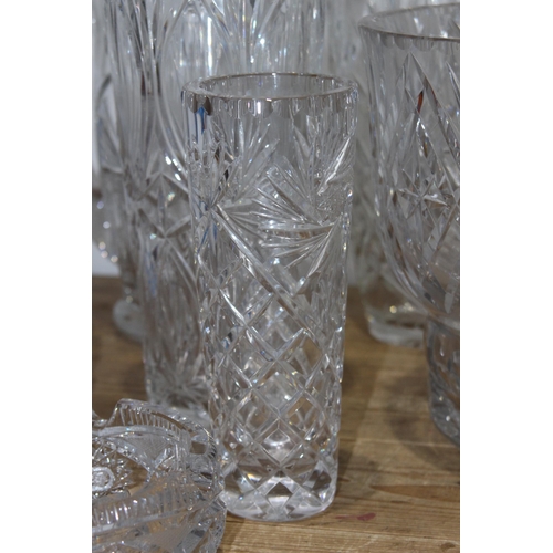 246 - LARGE QUANTITY OF CUT GLASS DECANTERS, BOWLS, JUGS ETC 
40CM