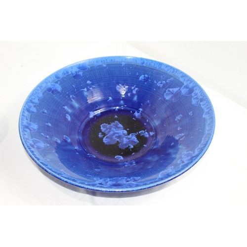 250 - EVANS DAVIS SYDNEY BLUE POTTERY SERVING BOWL AND BOWLS