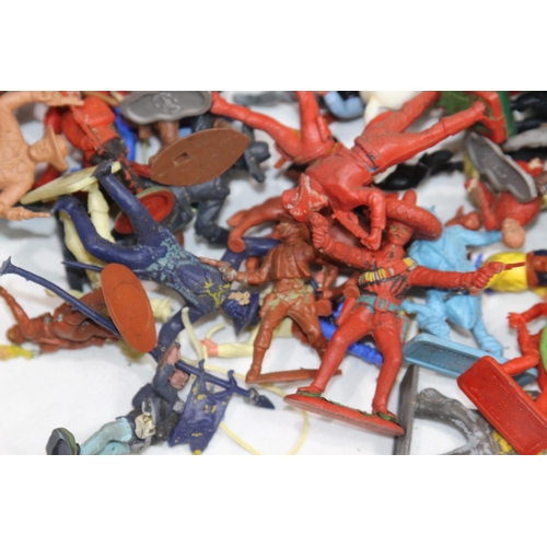 568 - LARGE QUANTITY OF VINTAGE TIMPO COWBOYS FIGURES ETC