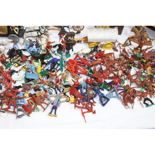 568 - LARGE QUANTITY OF VINTAGE TIMPO COWBOYS FIGURES ETC