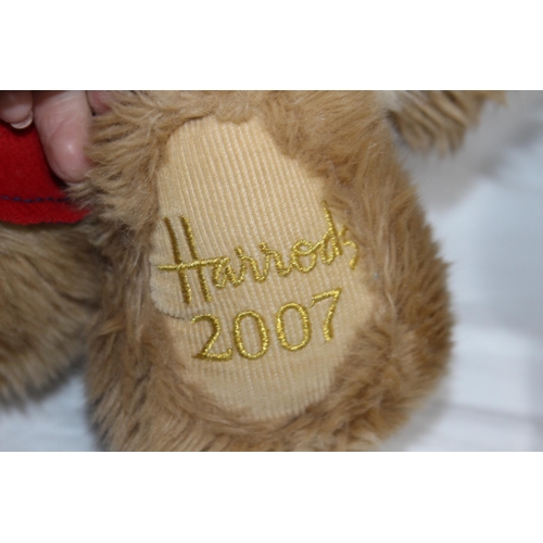 578 - QUANTITY OF BEARS INCLUDING HARRODS