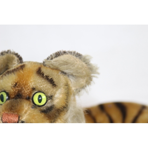 579 - VINTAGE 1950'S STEIFF TIGER
24CM