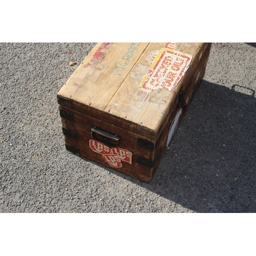 13 - QUANTITY OF VINTAGE TRUNKS  x3
73 X 45 X 50CM