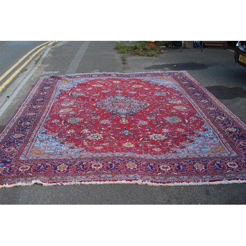 221 - LARGE IRANIAN SARUQ WOOL RUG 
406 X 297CM