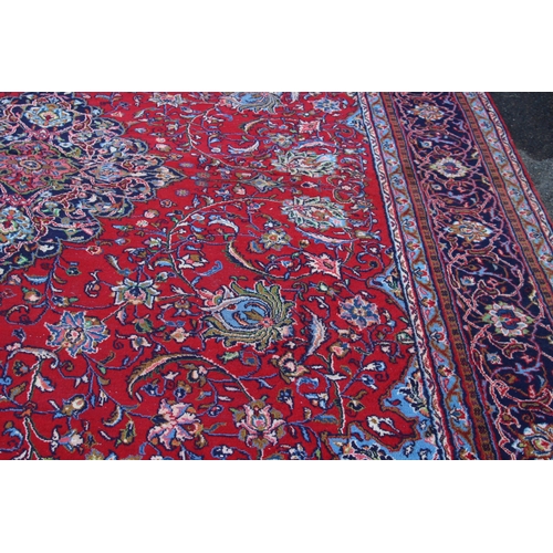 221 - LARGE IRANIAN SARUQ WOOL RUG 
406 X 297CM