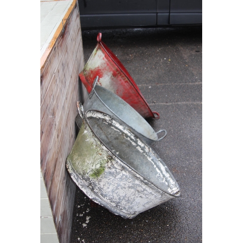 88 - 3 X GALVANISED BATHS 
90CM