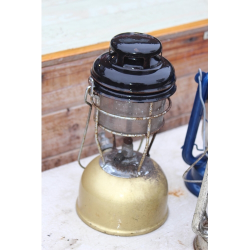 207 - 3 X HURRICANE LAMPS