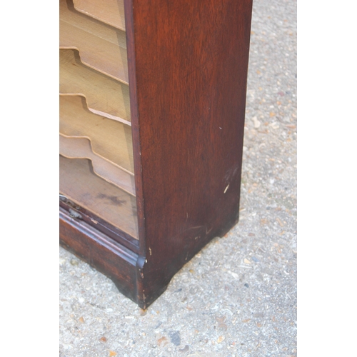 41 - VINTAGE TAMPOUR DOOR MUSIC CUPBOARD WITH KEY
49 X 40 X 92CM