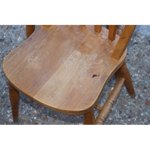 51 - 6 X PINE FARMHOUSE CHAIRS INCLUDING 2 CARVERS
57 X 47 X 91CM