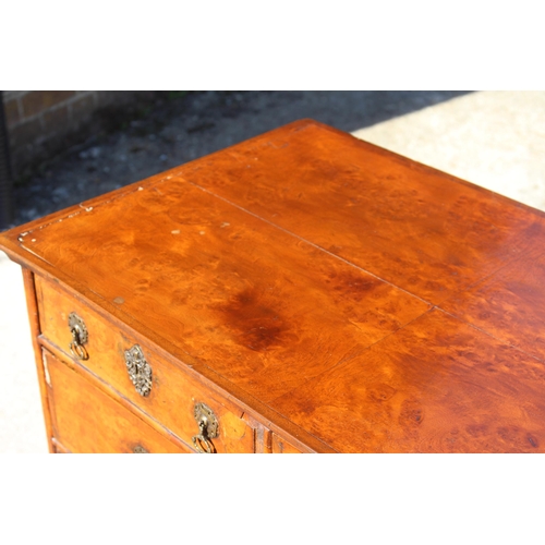 60 - ANTIQUE WILLIAM AND MARY CHEST OF 2/3 DRAWERS 
87 X 50 X 80CM